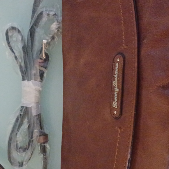 Tommy Bahama Lerum Clutch Crossbody Leather Handbag Cognac NWT - Picture 8 of 11